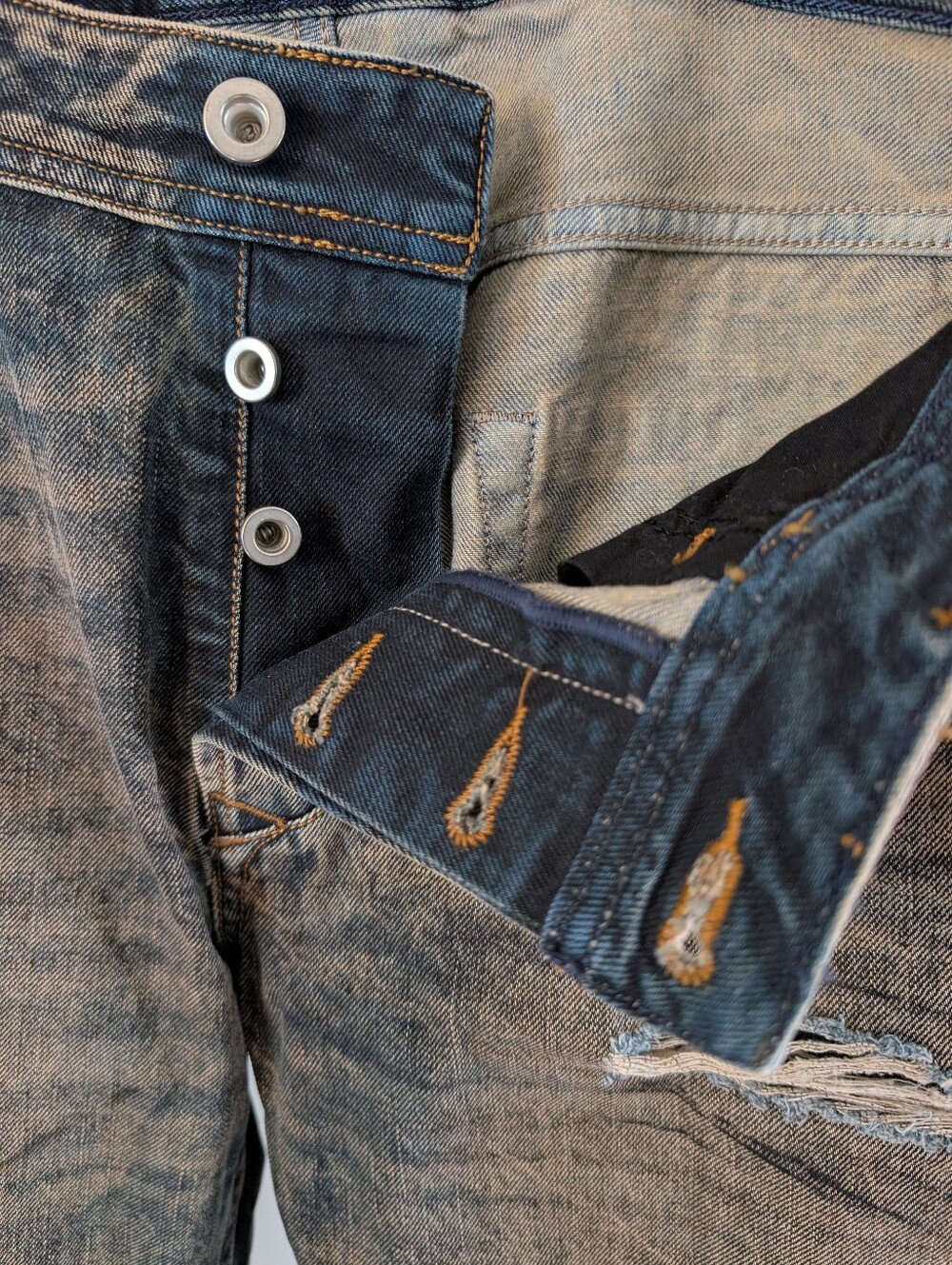 'Diesel' Distressed Jeans Larkee-Beex SP (Regular-Tapered) Waist 33 / Length 32 - Picture 7 of 16